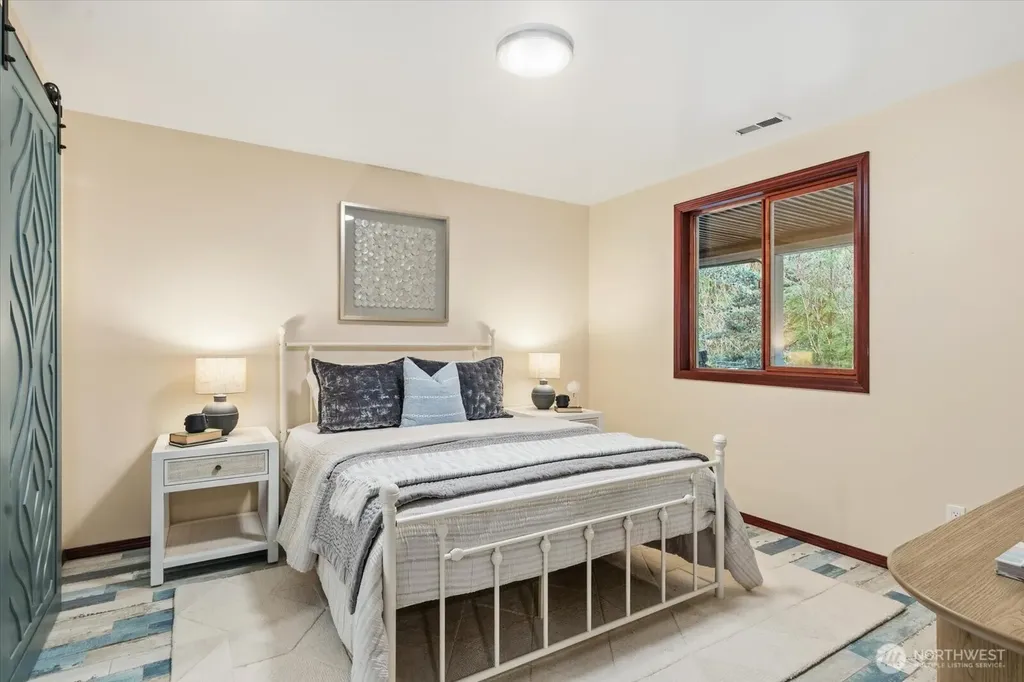 18400 228th Avenue NE Woodinville WA 98077