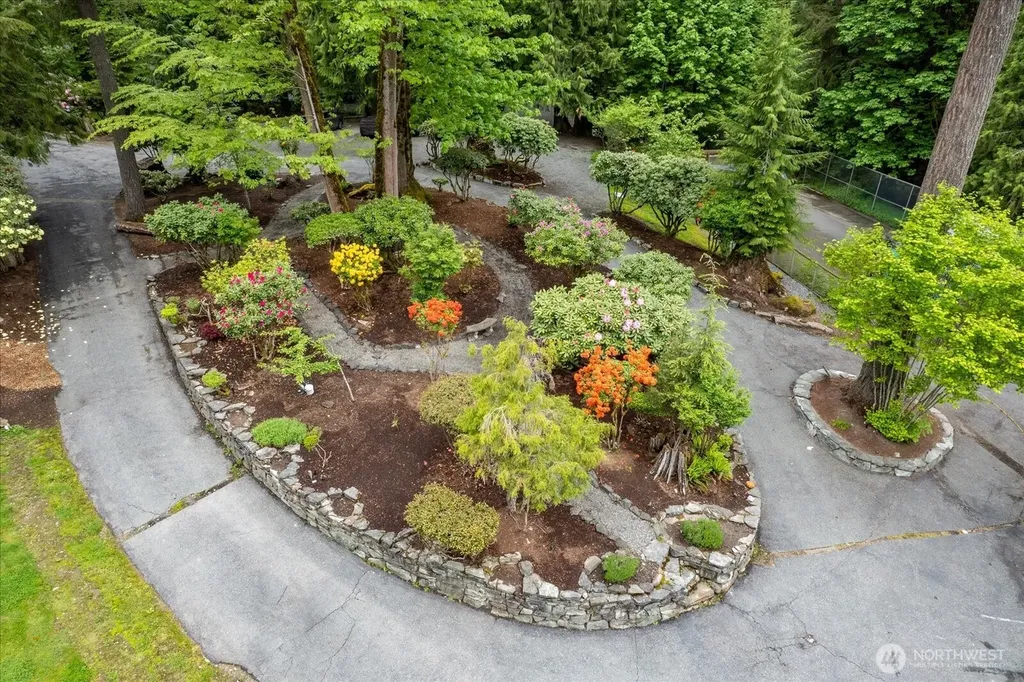 18400 228th Avenue NE Woodinville WA 98077