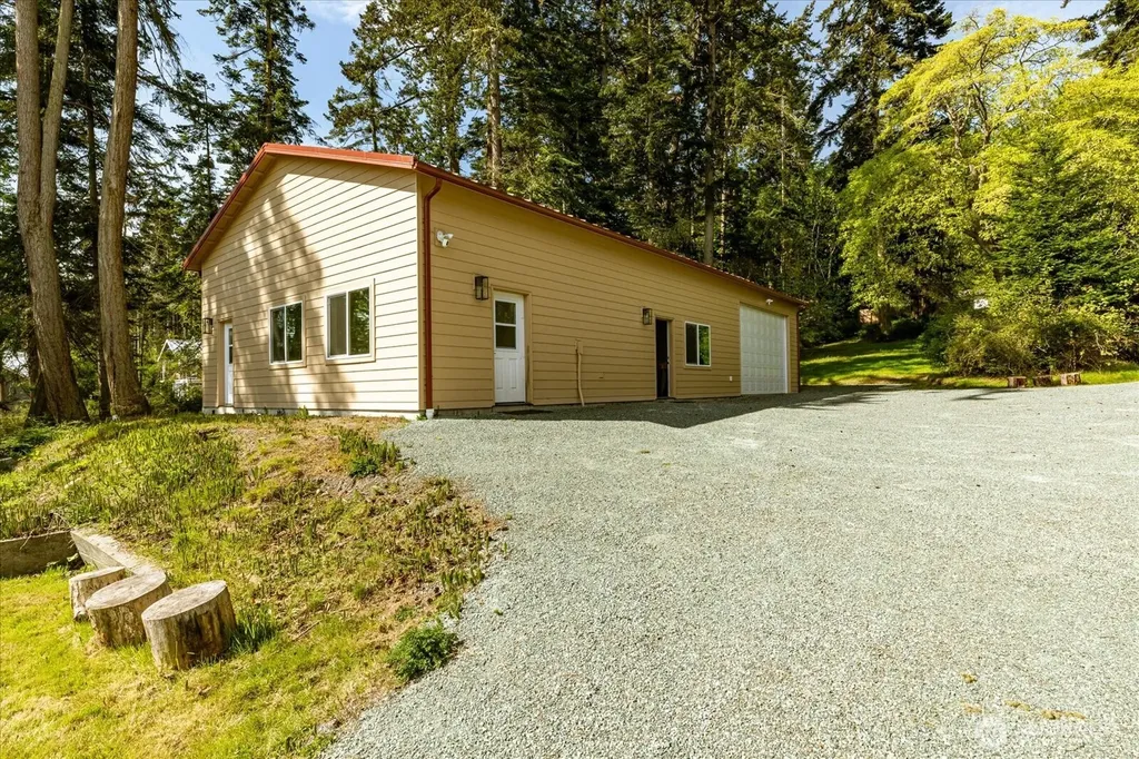453 Race Road Coupeville WA 98239