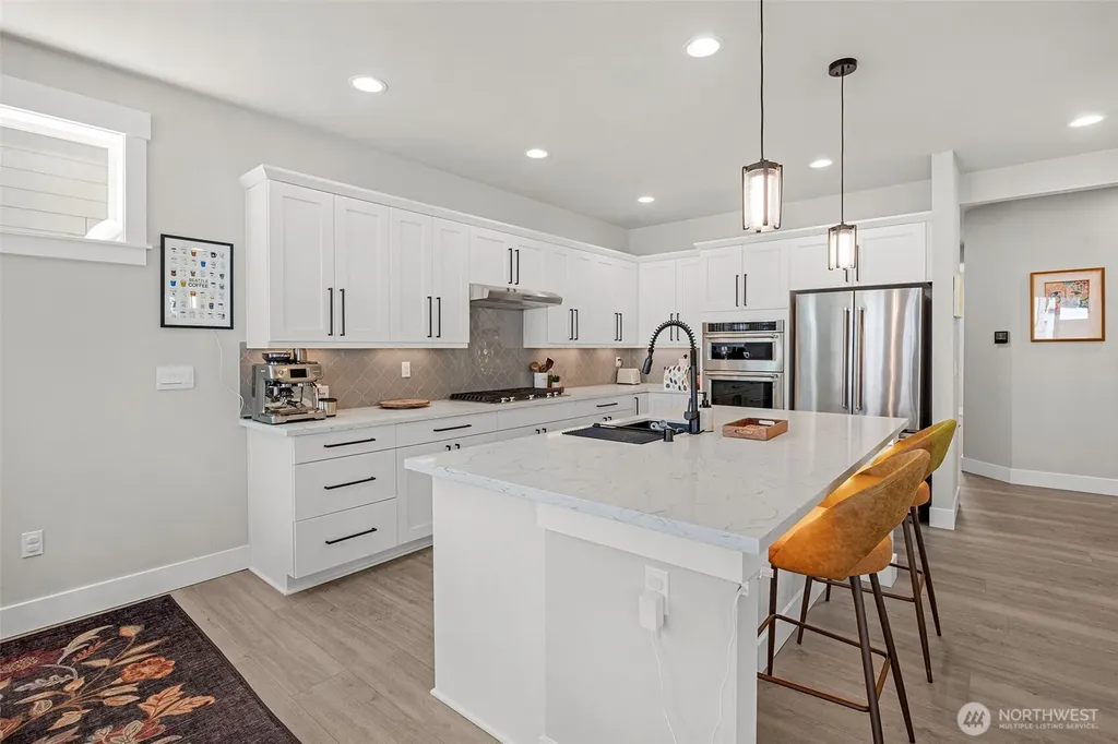 1021 169th Place SW Lynnwood WA 98037