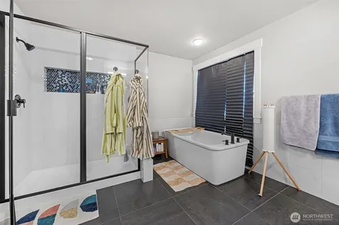 1021 169th Place SW Lynnwood WA 98037