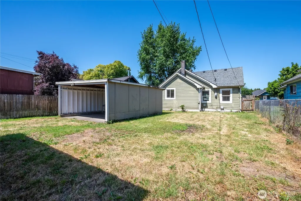 608 16th Avenue Longview WA 98632