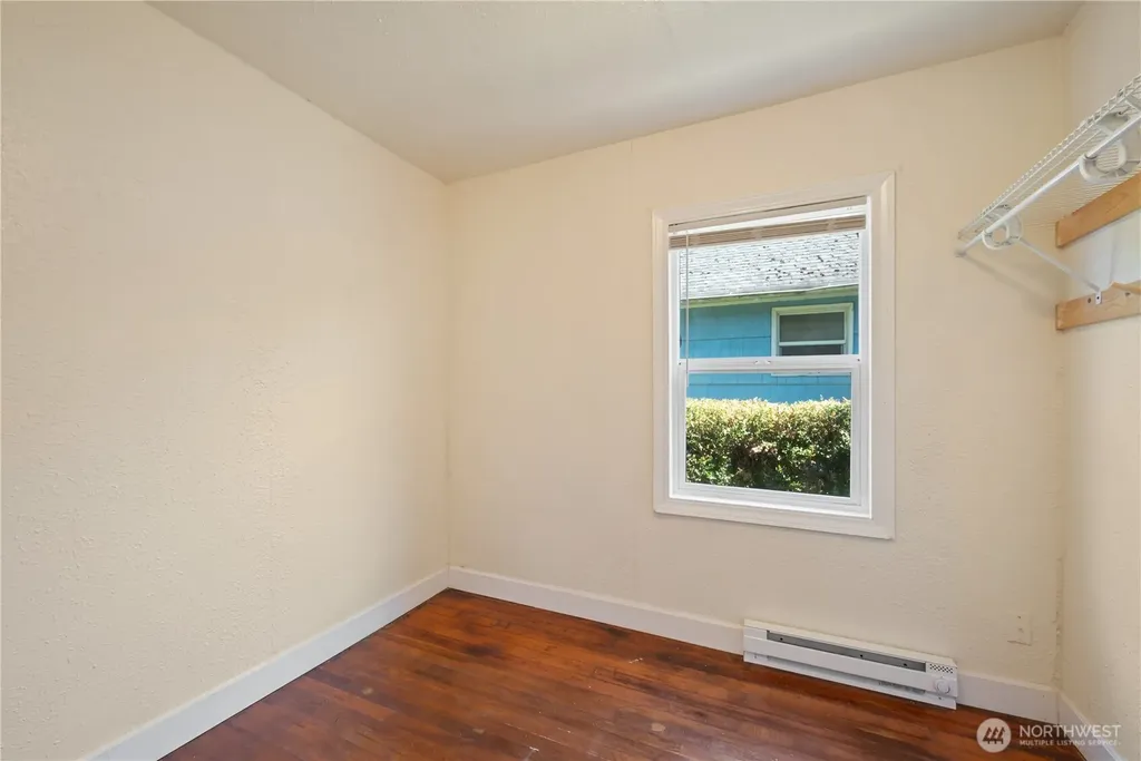 608 16th Avenue Longview WA 98632