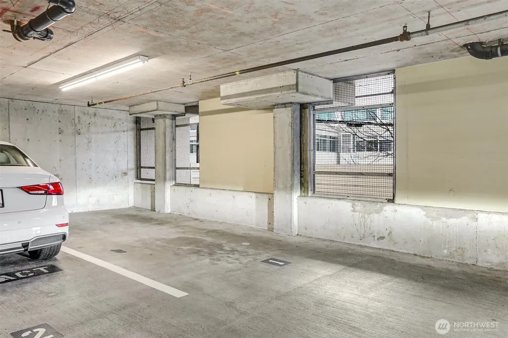 1550 Eastlake Avenue E Seattle WA 98102