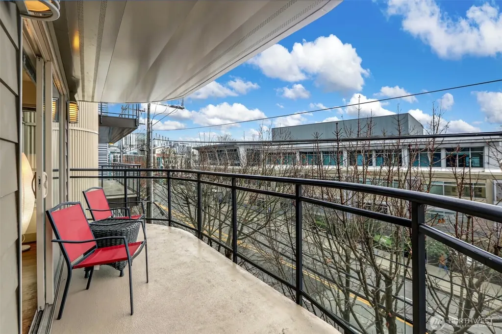 1550 Eastlake Avenue E Seattle WA 98102
