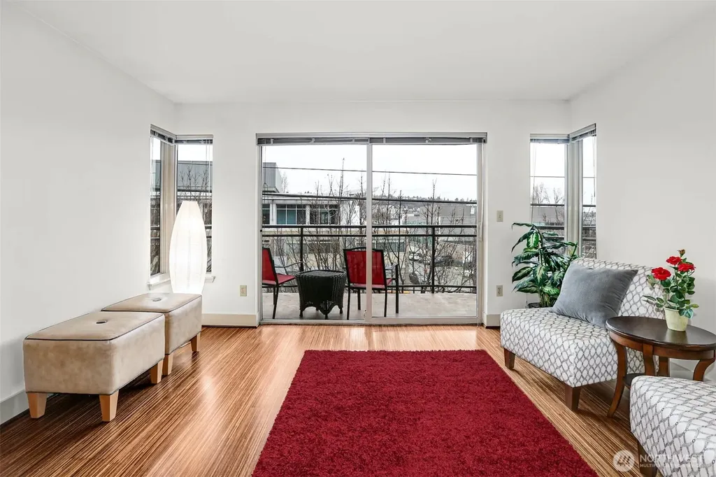 1550 Eastlake Avenue E Seattle WA 98102