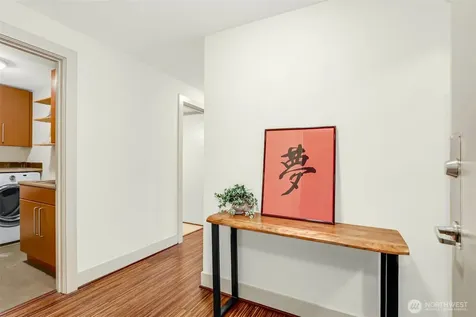 1550 Eastlake Avenue E Seattle WA 98102