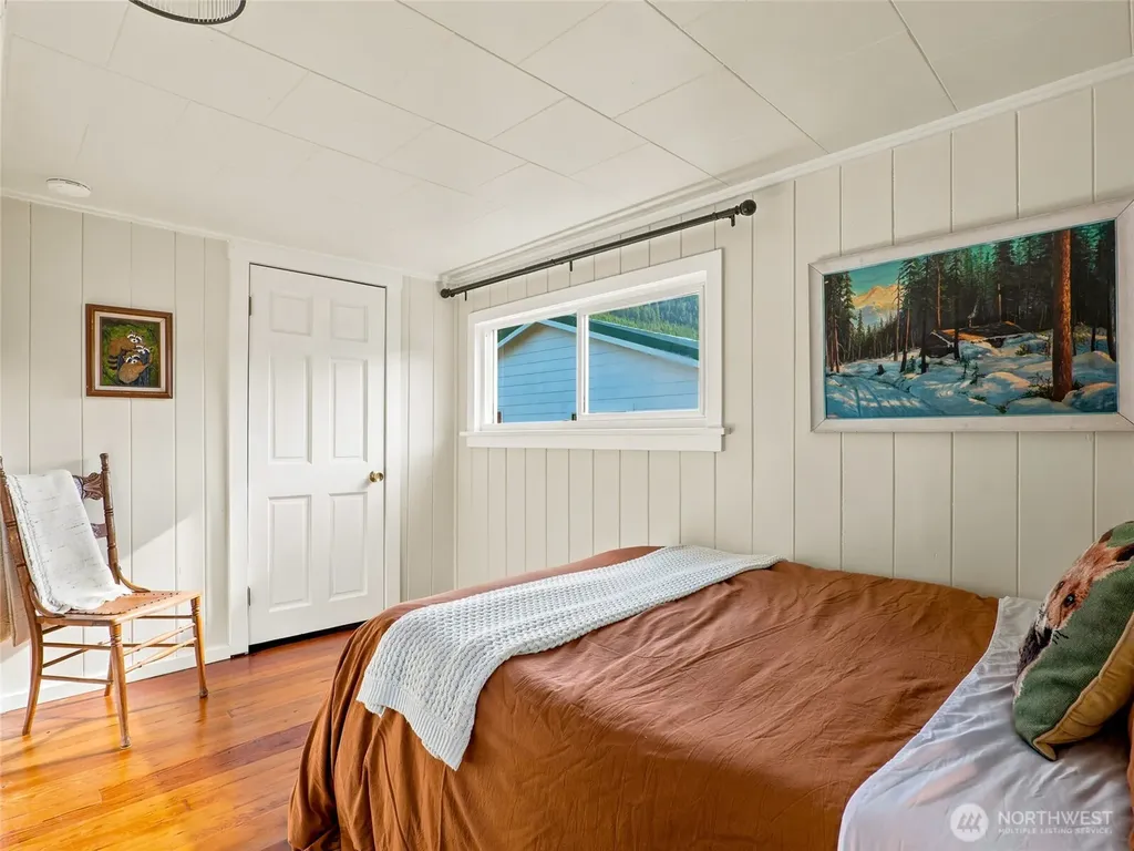 115 5th Street N Skykomish WA 98288