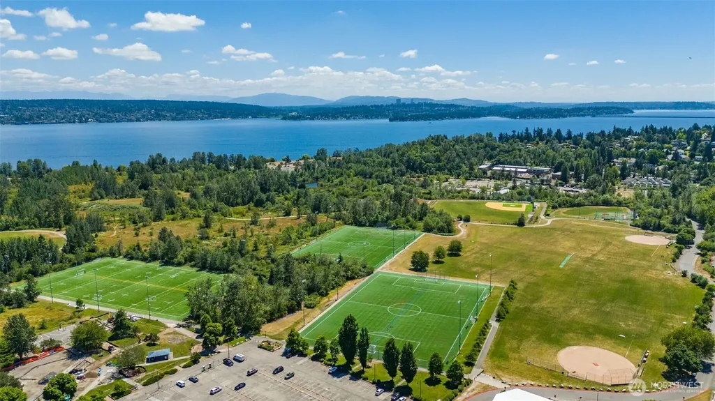 7323 NE Sand Point Way Seattle WA 98115