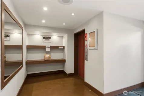 7323 NE Sand Point Way Seattle WA 98115