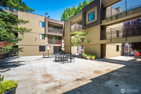 7323 NE Sand Point Way Seattle WA 98115