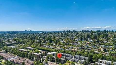 7323 NE Sand Point Way Seattle WA 98115