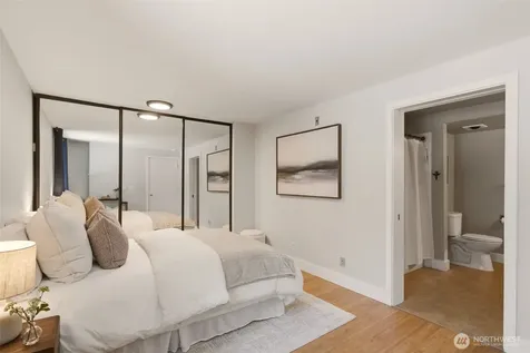 7323 NE Sand Point Way Seattle WA 98115