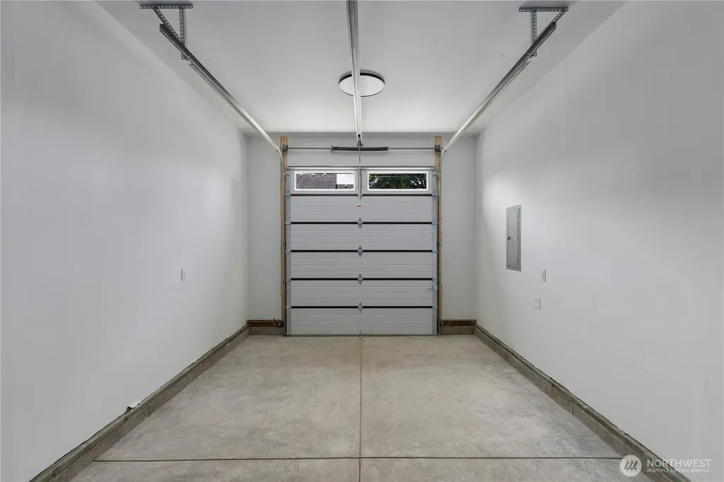 442 E 63rd Street Tacoma WA 98404