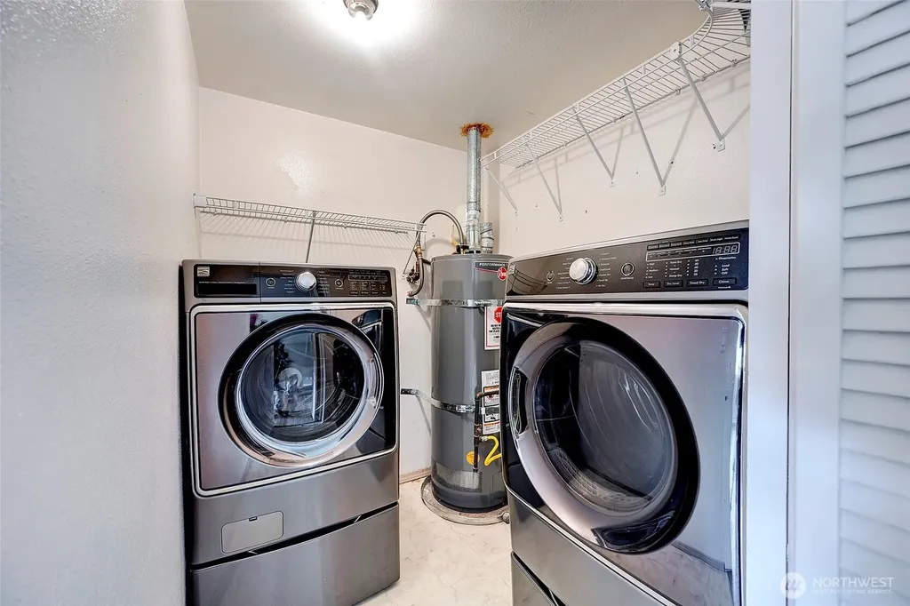 12815 98th Place NE Kirkland WA 98034
