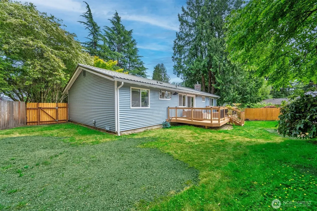 12815 98th Place NE Kirkland WA 98034