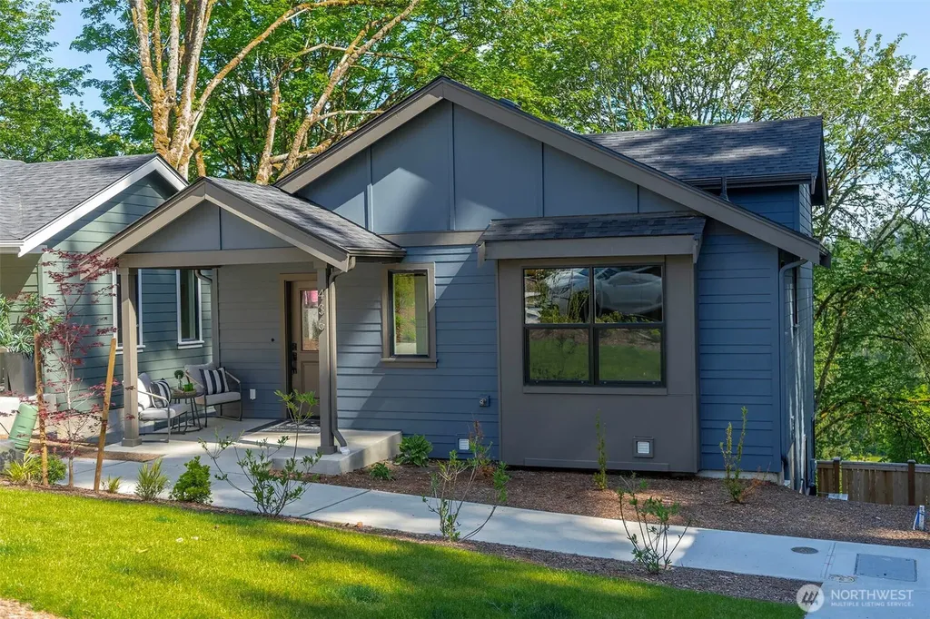 436 20th Avenue Kirkland WA 98033