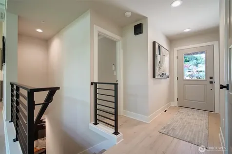 436 20th Avenue Kirkland WA 98033
