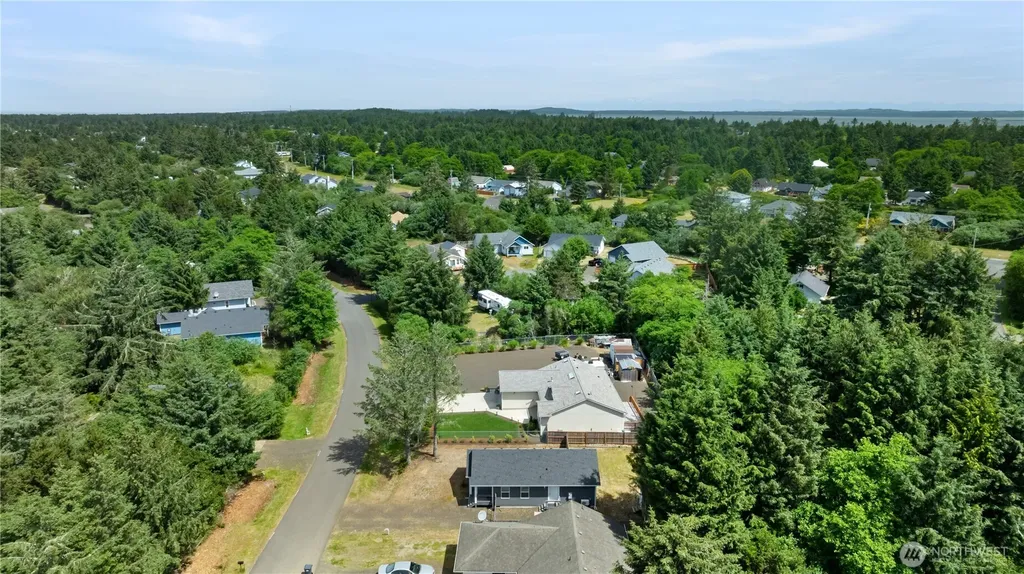 882 Vagabond Avenue SW Ocean Shores WA 98569