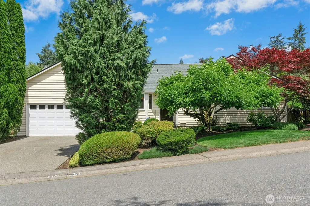 13722 SE 200th Street Kent WA 98042