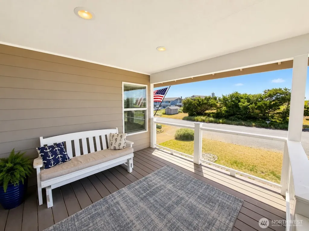 32404 G Street Ocean Park WA 98640