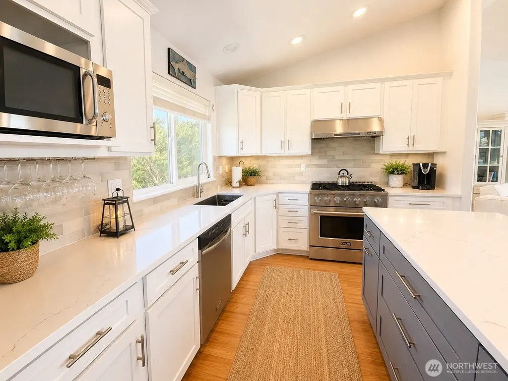 32404 G Street Ocean Park WA 98640
