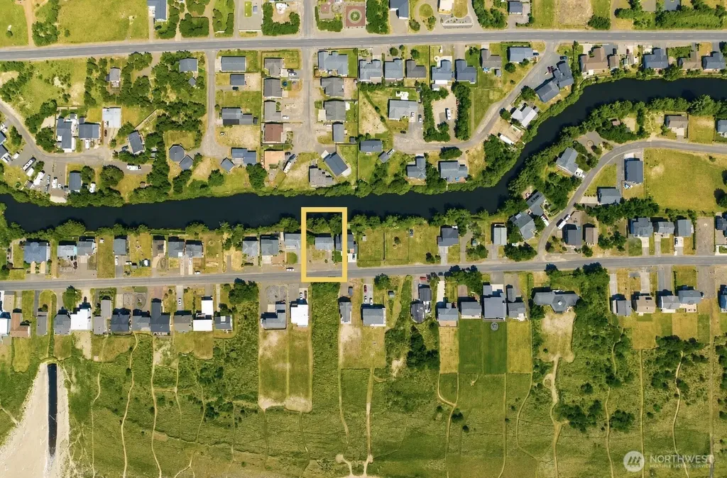 32404 G Street Ocean Park WA 98640