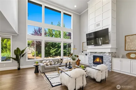 5239 117th Ave SE Bellevue WA 98006