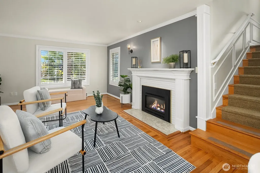 216 SW 192nd Street Normandy Park WA 98166