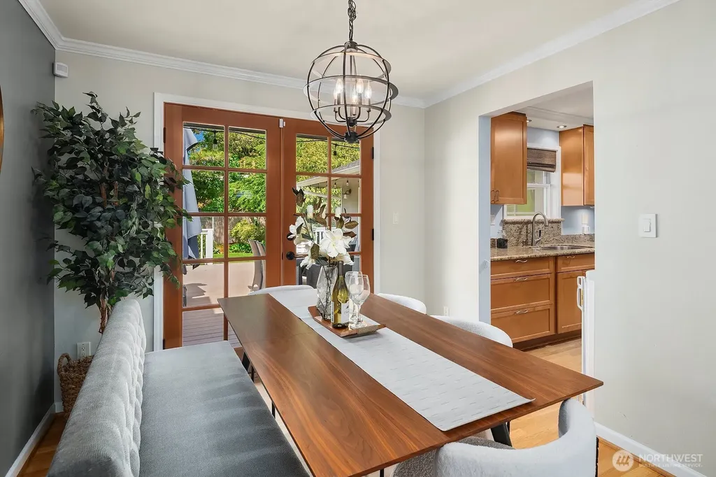 216 SW 192nd Street Normandy Park WA 98166