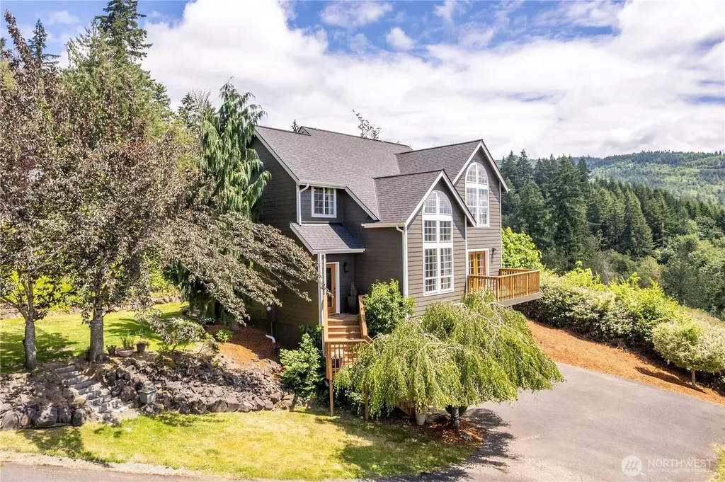 2420 Ivy Lane Kelso WA 98626