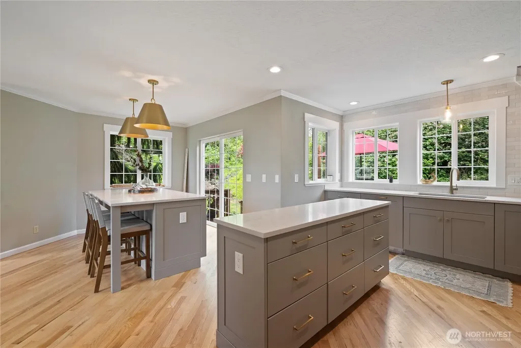 2420 Ivy Lane Kelso WA 98626