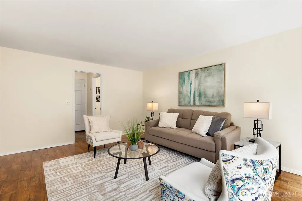 13380 122nd Place NE Kirkland WA 98034