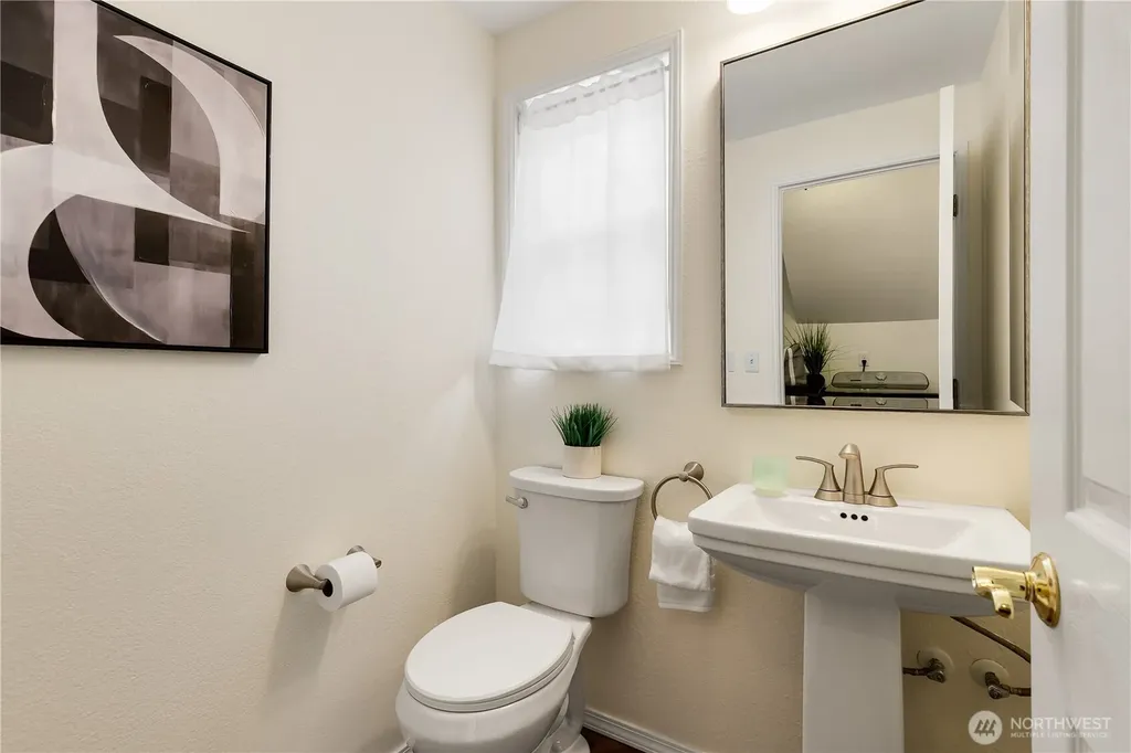 13380 122nd Place NE Kirkland WA 98034