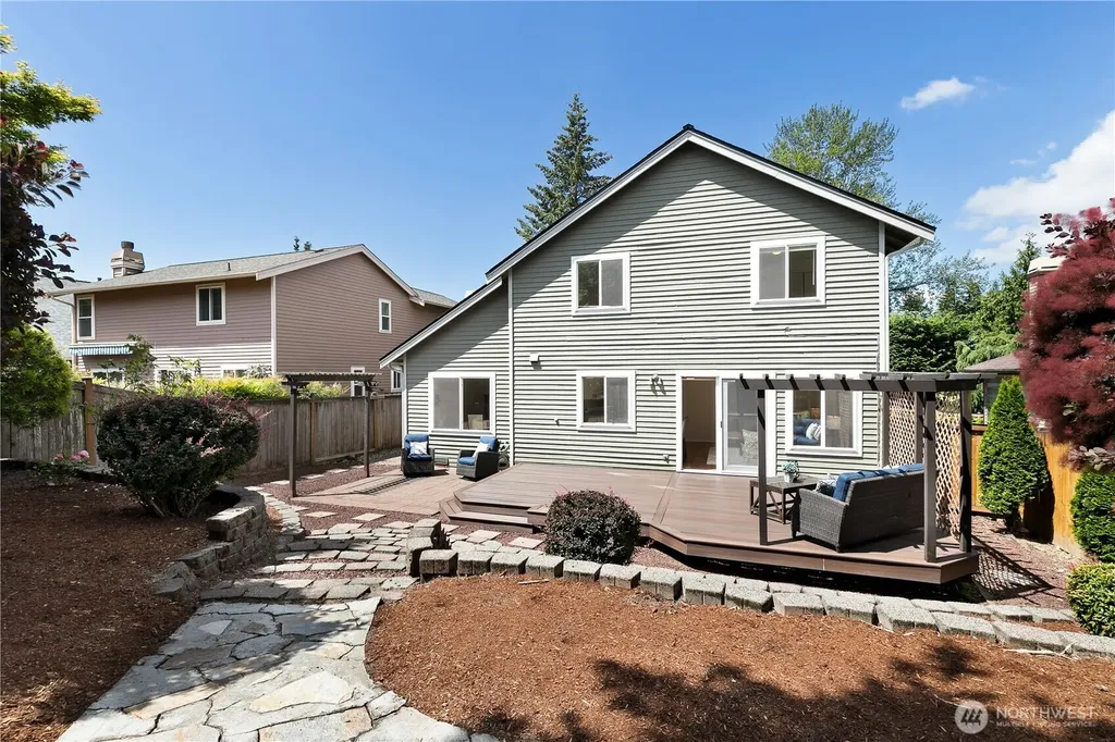 13380 122nd Place NE Kirkland WA 98034