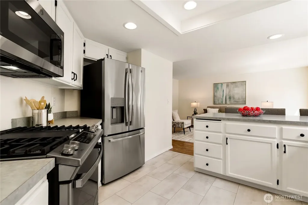 13380 122nd Place NE Kirkland WA 98034