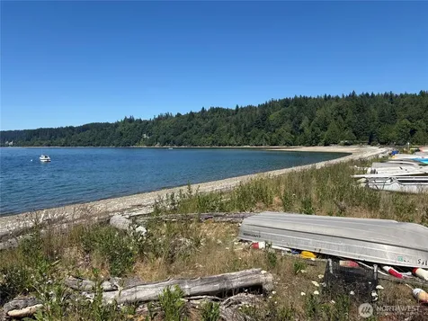 1 Foxglove Lane Quilcene WA 98376