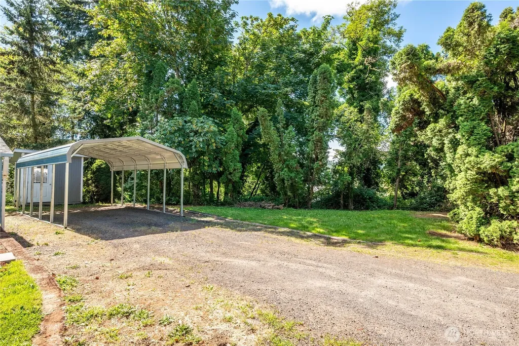 402 Bates Road Kelso WA 98626