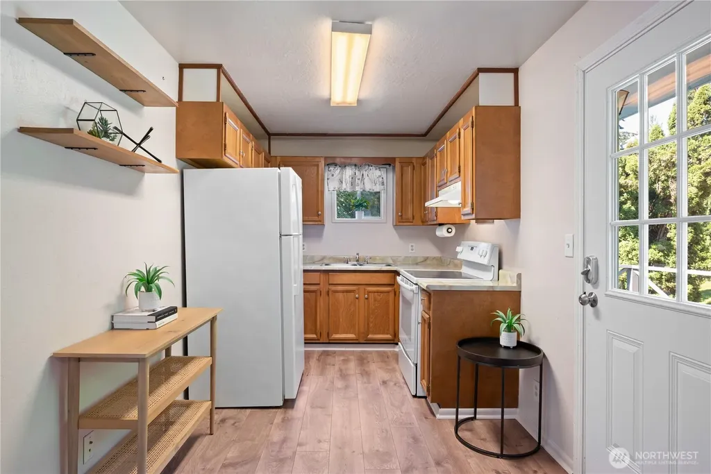 402 Bates Road Kelso WA 98626