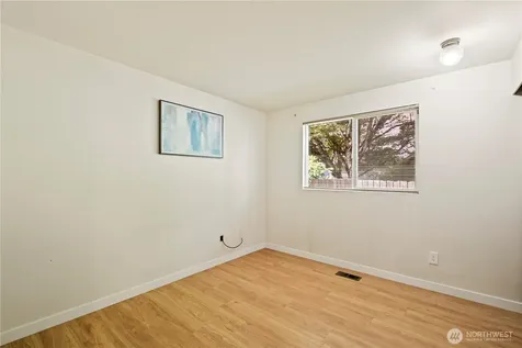 1923 233rd Place SE Bothell WA 98021
