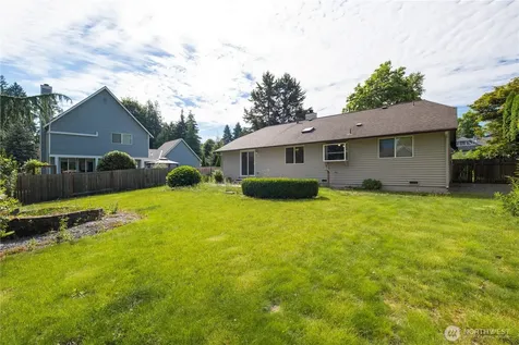 1923 233rd Place SE Bothell WA 98021