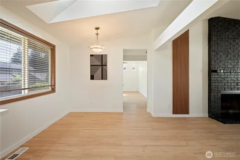 1923 233rd Place SE Bothell WA 98021