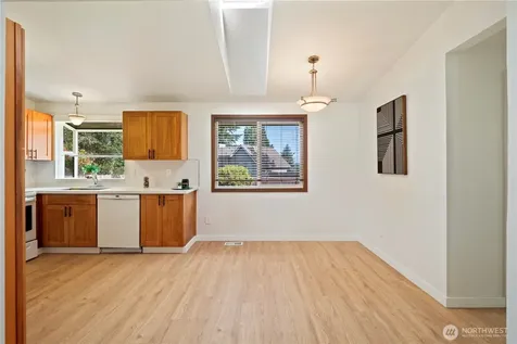 1923 233rd Place SE Bothell WA 98021