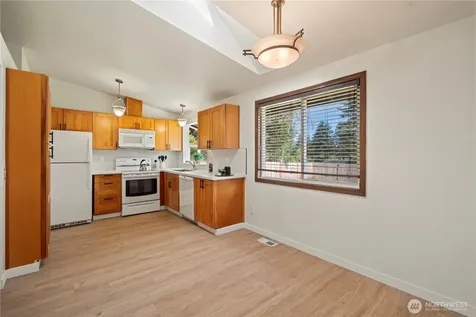 1923 233rd Place SE Bothell WA 98021