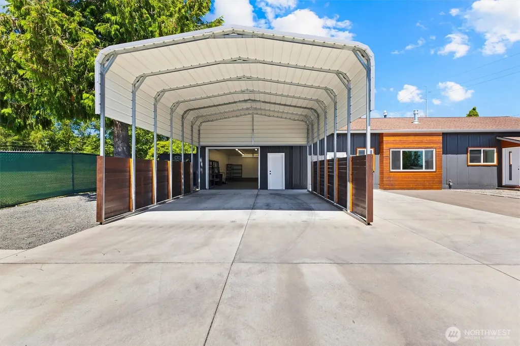 3275 Bennett Drive Bellingham WA 98225