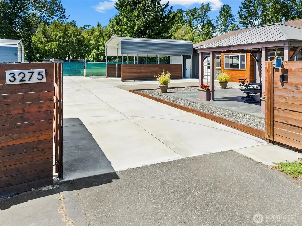 3275 Bennett Drive Bellingham WA 98225