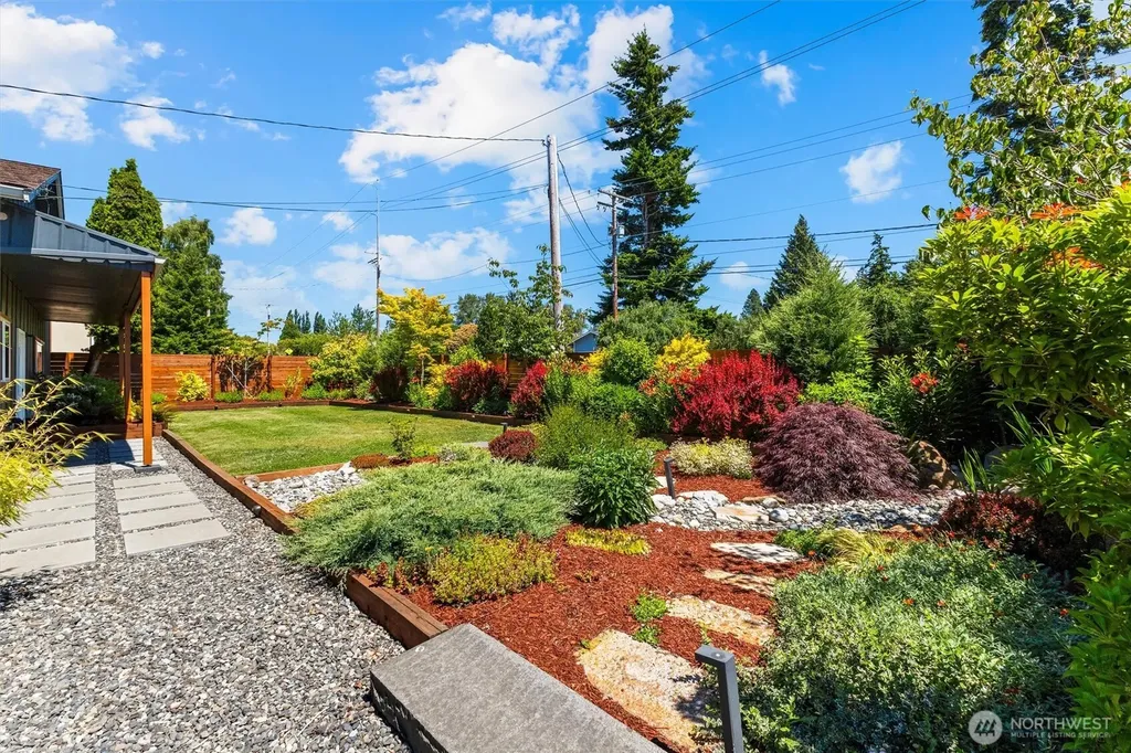 3275 Bennett Drive Bellingham WA 98225