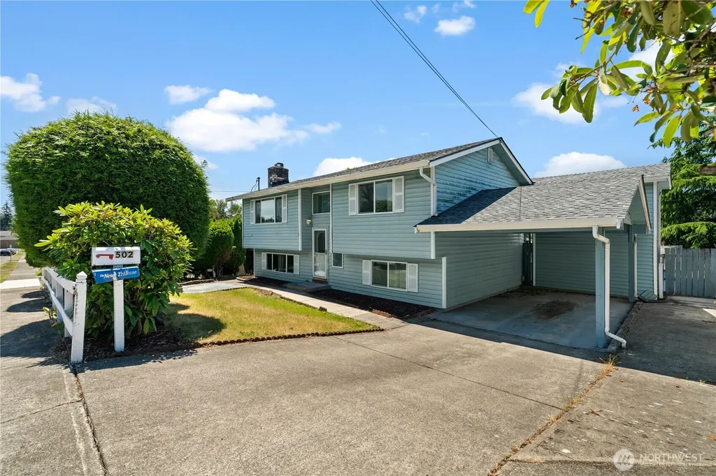 502 Kincaid Avenue Sumner WA 98390
