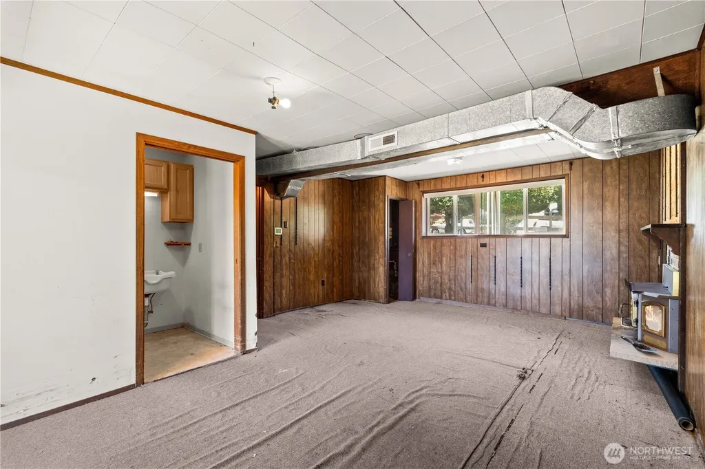 502 Kincaid Avenue Sumner WA 98390