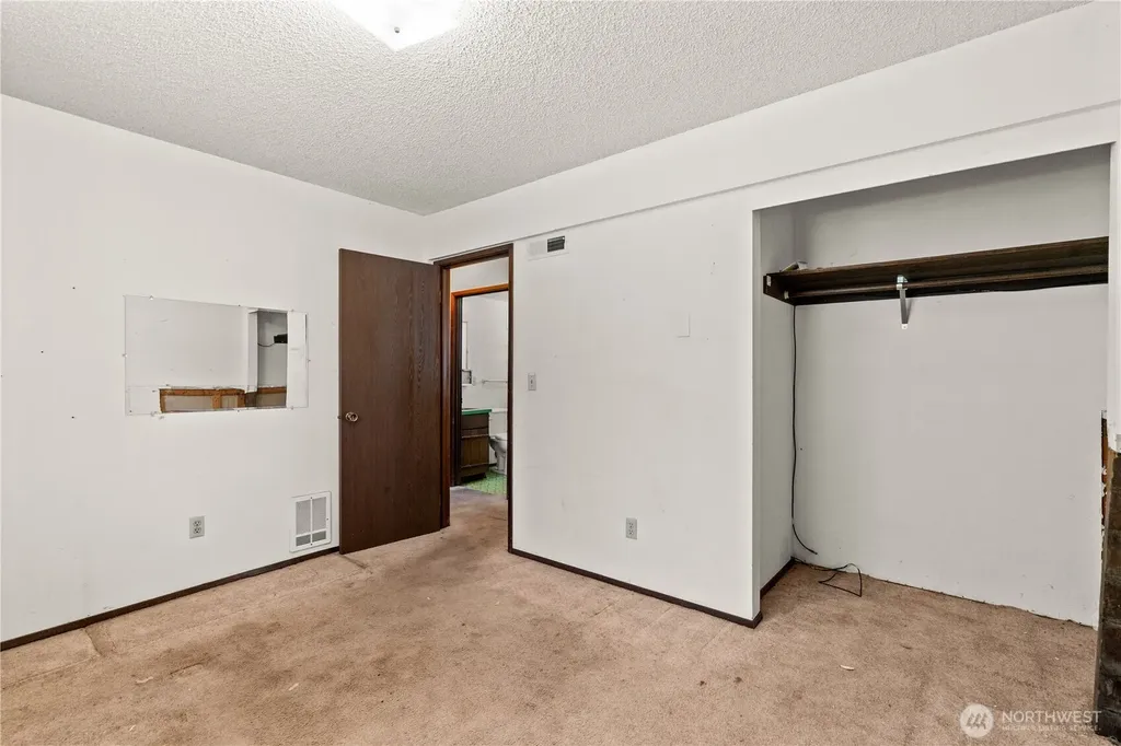 502 Kincaid Avenue Sumner WA 98390